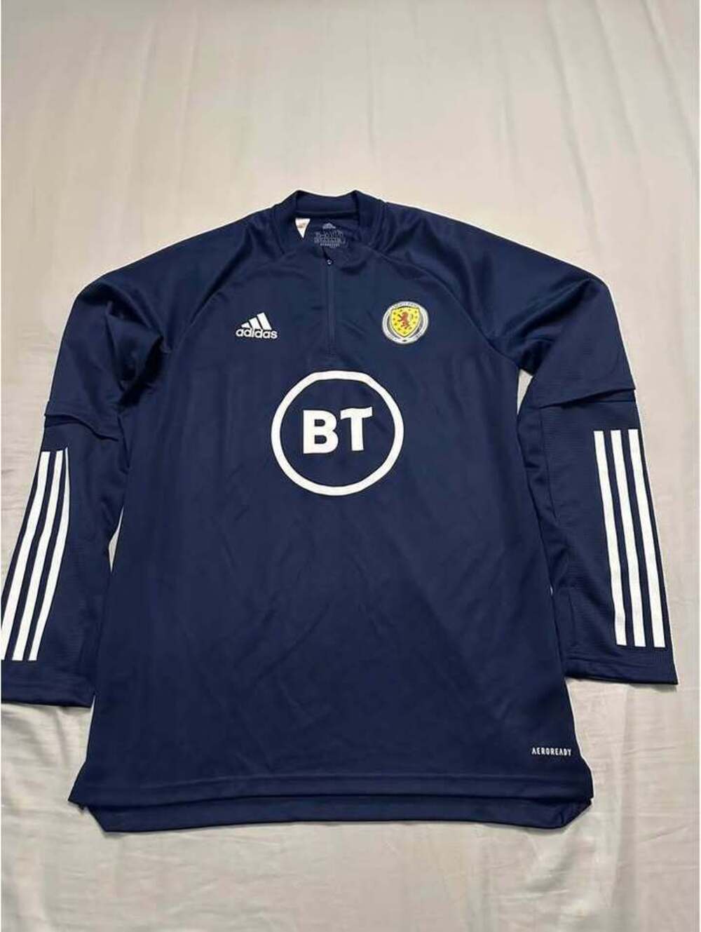Adidas Scotland BT Training Top Size 15-16Y 176 or Mens Medium Used Like New $50